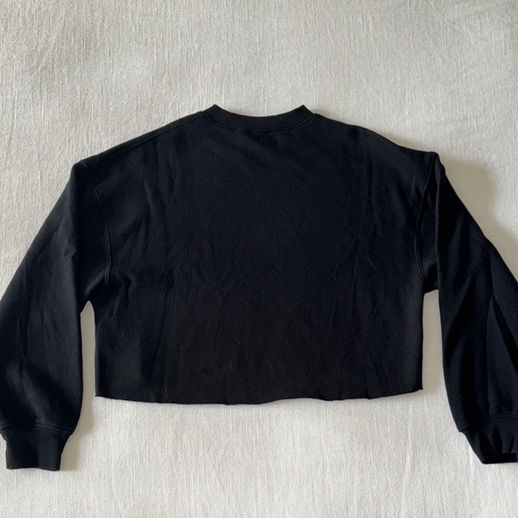 🖤 Women’s Wild Fable Black Cropped Sweatshirt – Size XS - Picture 5 of 6